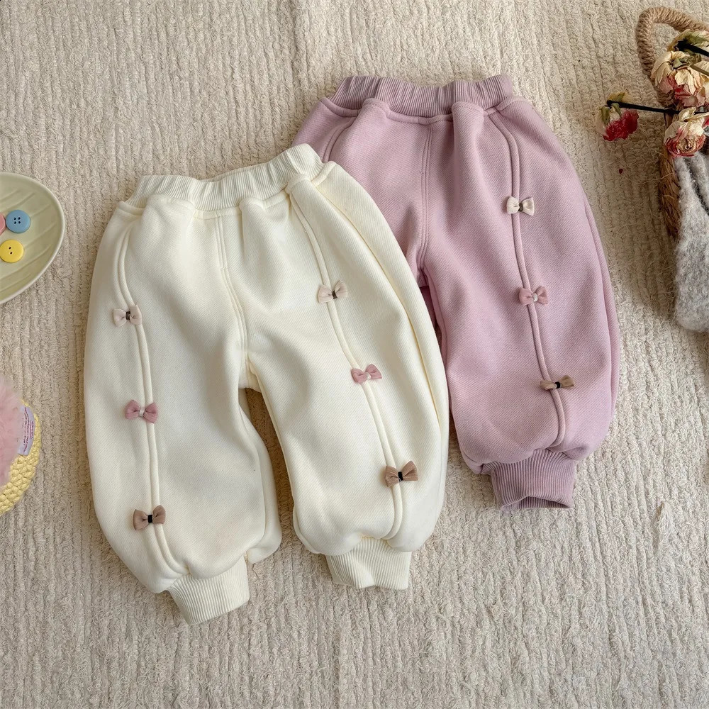 Korean Winter Baby Girl Pants Cotton and Velvet Knot Loose Edition Baby Pants Preschool Womens Pants Trousers 241121