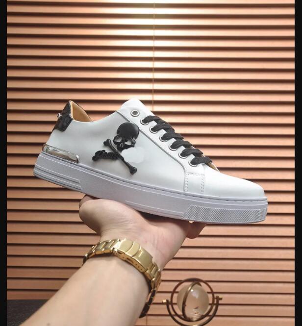 Luxury Men's Genuine Leather Dress Shoes Featuring Skull Pattern, Available in Sizes 38-45