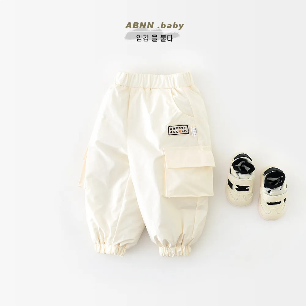 Autumn Winter Preschool Boy Pants Quilt Cover Solid Thick Warm Baby Cargo Loose Versatile Baby Boy Trouser 241121