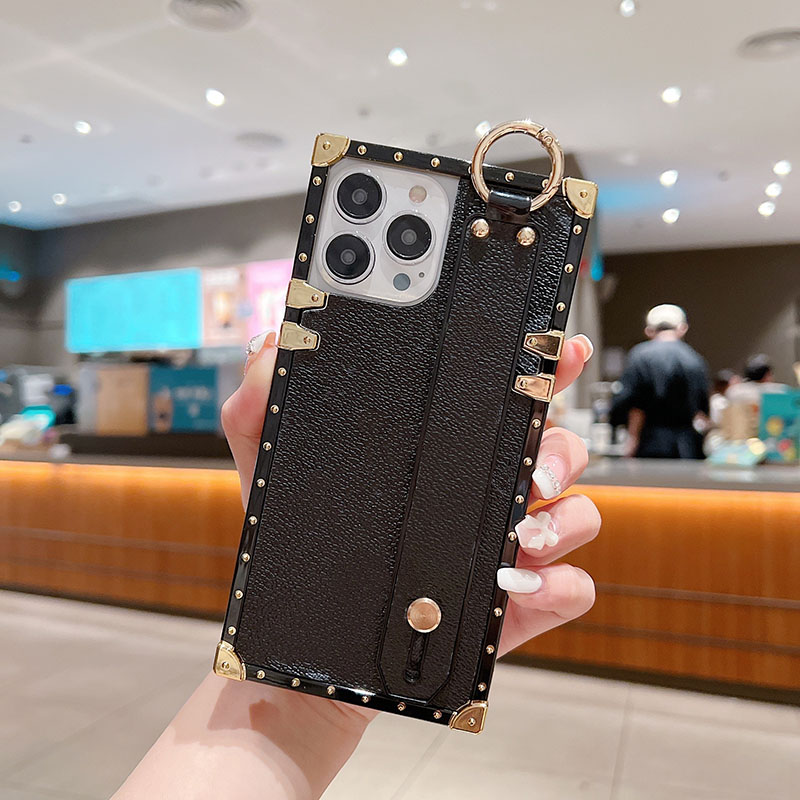 Wrist Strap Designer Phone Case for Apple iPhone 17 16 Samsung Galaxy S25 S24 Plus Note 20 Ultra Luxury PU Leather Soft TPU Square Back Cover Coq