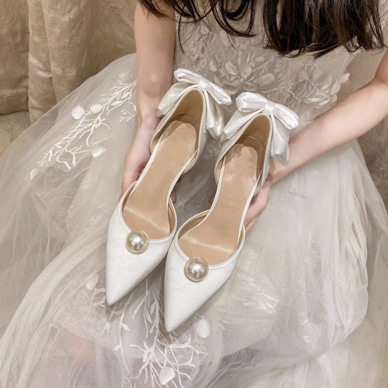 Bow 2024 Bridal Satin White Pearl Main Dress Heels Wedding Wear Hollow Shoes French fe75