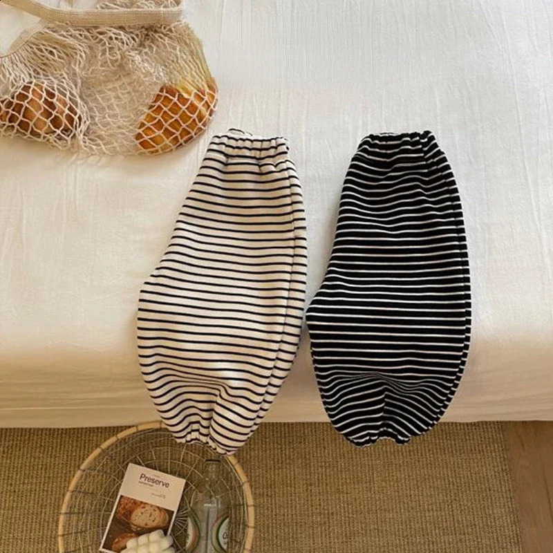 autumn winter baby girl boy Trouser white black striped elastic waist thick warm pants childrens casual sports pants E23331 241121