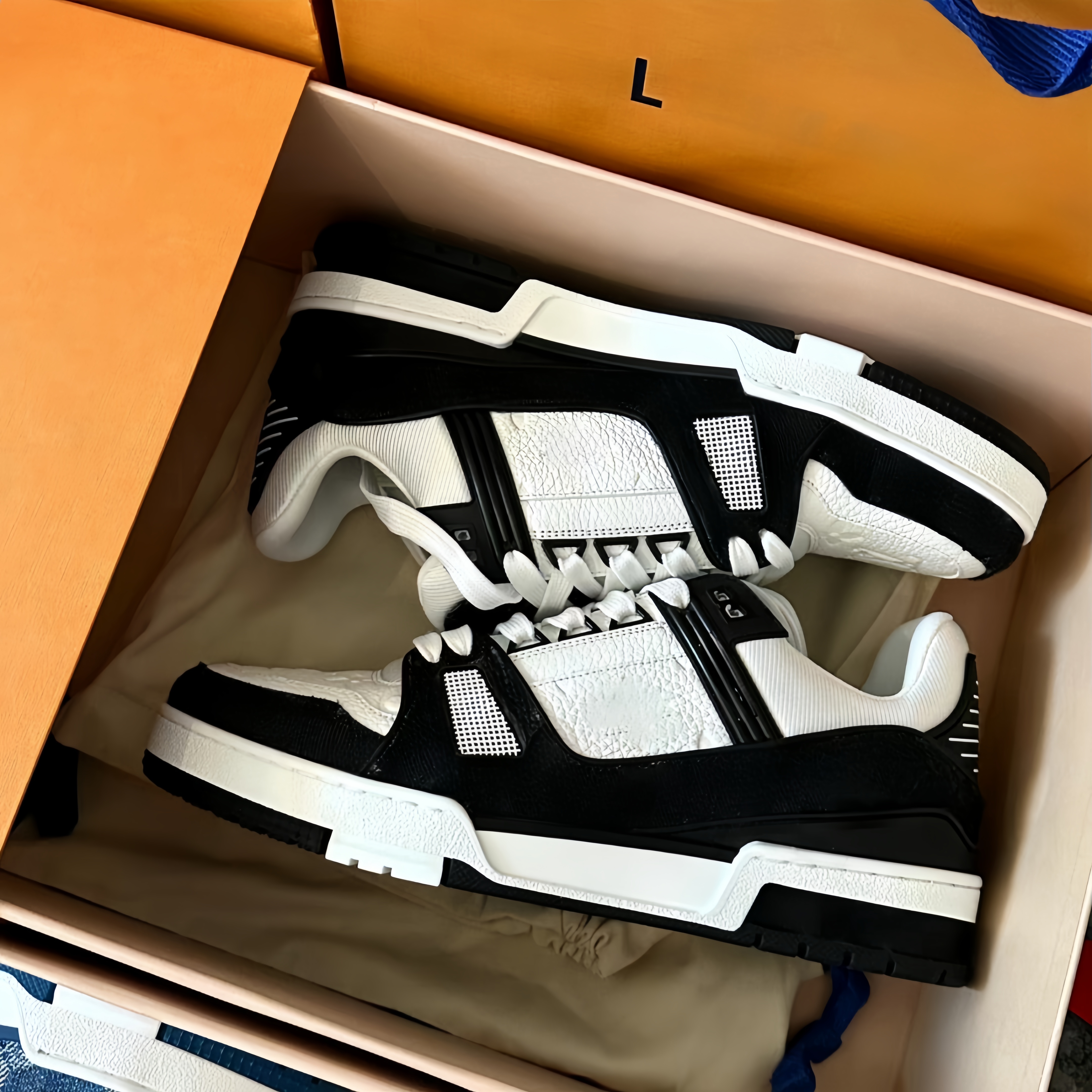 Designer shoes men summer breathable classic Luxury mens women casual shoes White trainer designer sneakers printing low cut green red black white running shoe 35-45