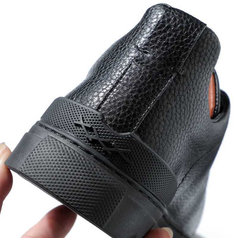 Mens leather cushion non slip walking apartment breathable outdoor non slip casual shoes suitable for mens work and driving sports shoes M241120