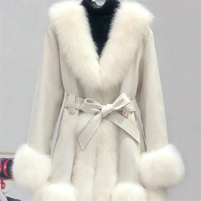 High quality deer fur coat suitable for womens trendy fur paired with down cotton and Fhickened fur jackets 241119