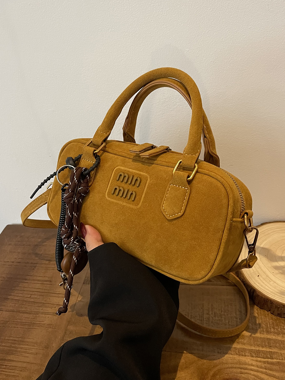 Autumn/Winter Retro Frosted Small Female New Popular Cross-Body HOT Handbag Bowg Bag Suede Zipper Style
