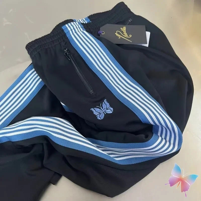 1 1 Quality Needles Jacket Set Embroidered Butterfly Side Stripes Zipper Coat Casual Loose Pants High Street Men Women Tracksuit 240420