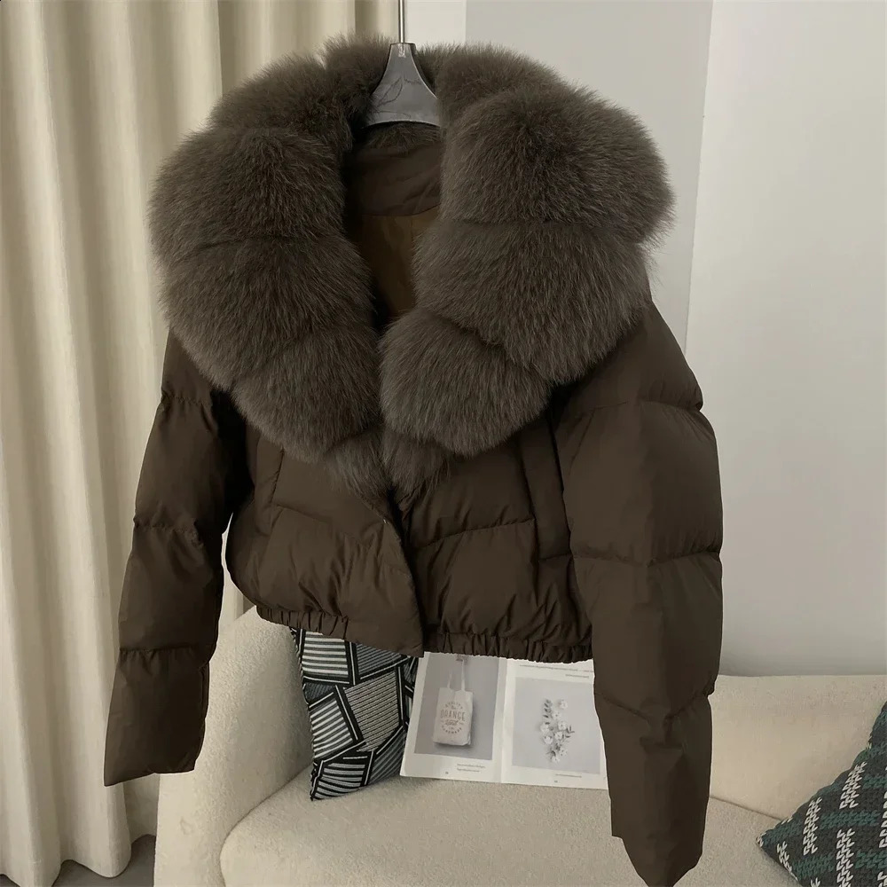Short leather jacket thick large natural fox fur coat down coat for women in autumn and winter white duck down coat for women 241121