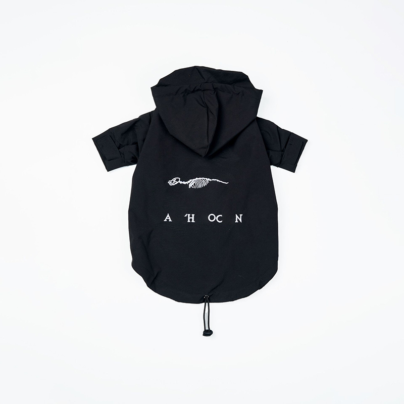 Dogs Clothing et Designer Apparel Warm Pet Coat Embroidered Cloth Dog Supplies Windbreaker Raincoats Free shipping