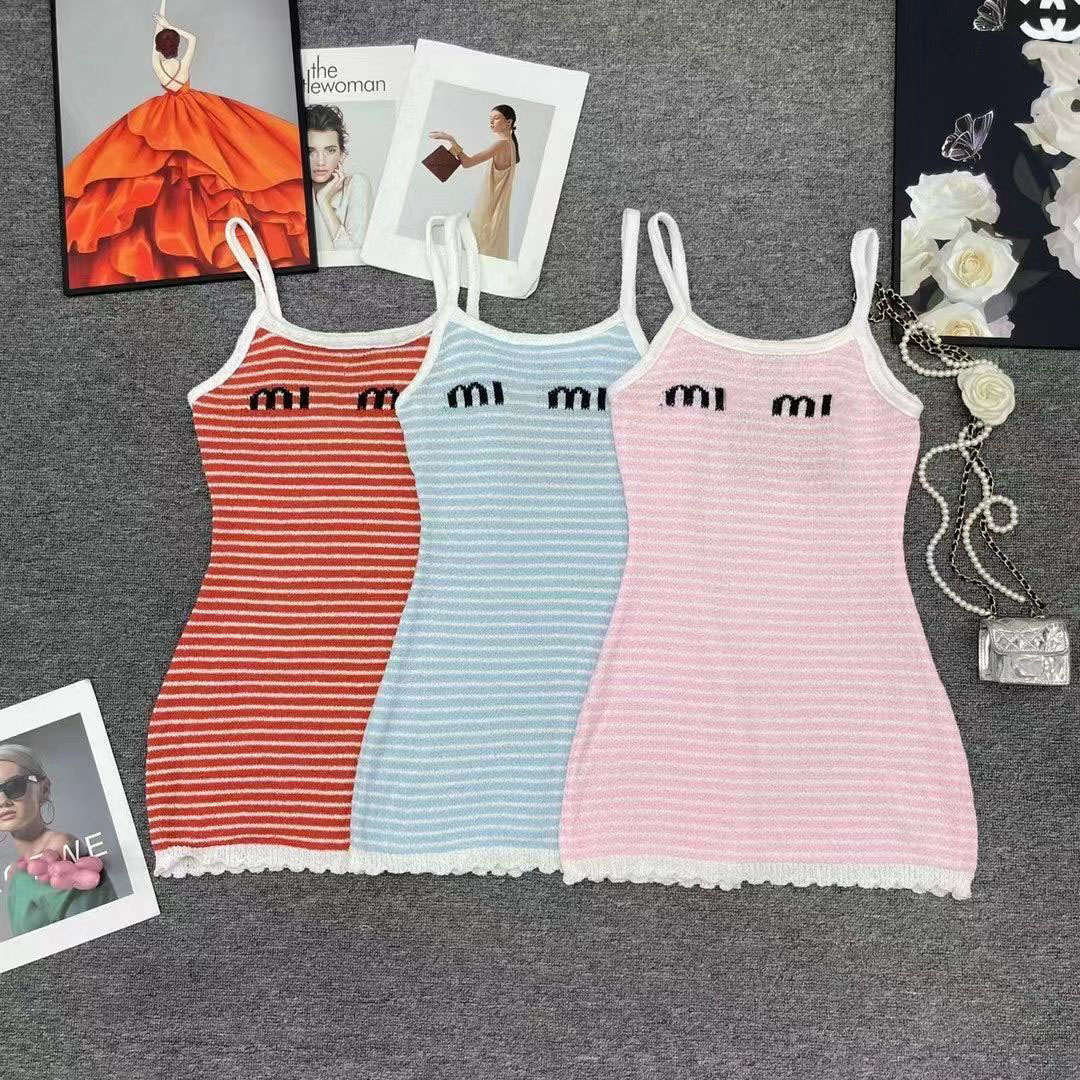 Designer Womens Casual Dress Sleeveless Designer Tops Embroidery Knits Tees Summer Spring Outwears For Lady Slim Dresses Basic Classic Shirts Fluffy Skirts S-L