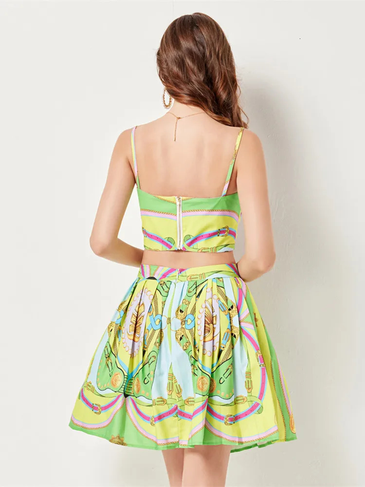 Summer Holiday Baroque Two Piece Set Women Short Spaghetti Strap Simple Metal Crop Top Chain Print Mini Pleated Skirts Suit 240415