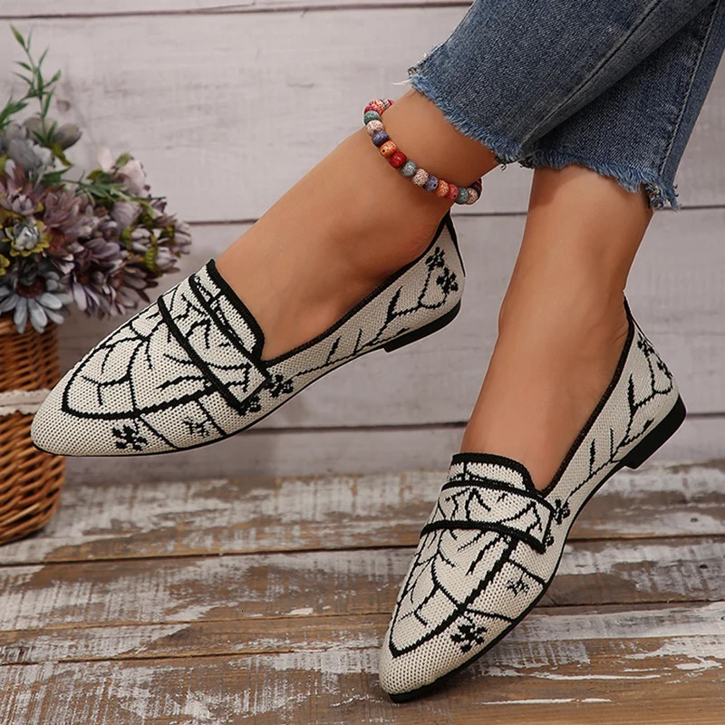 Womens Chinese Style Breathable Knitted Flats 2025 Spring Bamboo Embroidery Flat Loafers Woman Slip On Pointed Toe Casual Shoes 241122