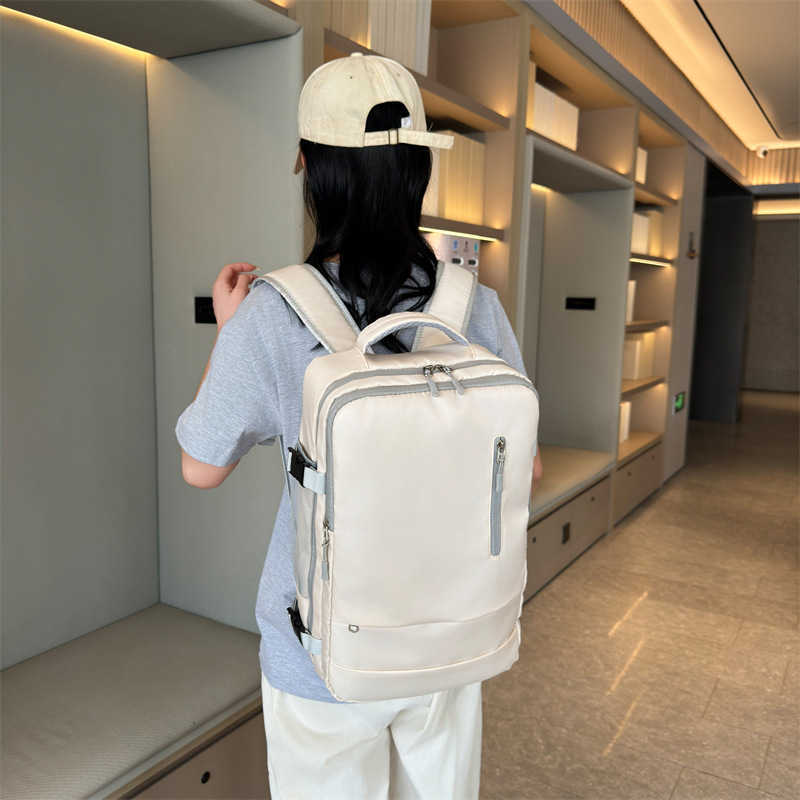 backpack large capacity multifunctional dry wet separation short distance business travel bag girls luggage mommy bag