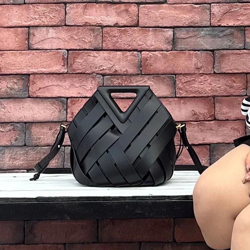2025S designer Vintage Drawstring Women - Retro Triangle Woven Leather Crossbody Shoulder Bag Handbag shoulder women bag crossbody bag