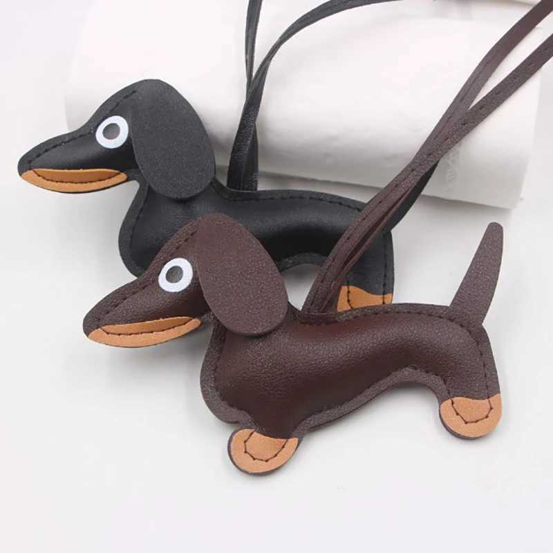 Multi color classic leather small dog keychain pendant cute sausage bag charm mobile phone pendant tripod keyring accessories Y241121