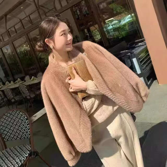 Haining autumn winter cold resistant warm fur integrated coat, gentle and environmentally friendly furry temperament women's top