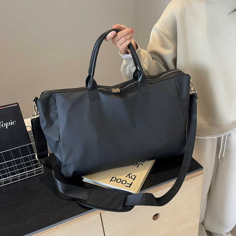 short distance travel bag for women large capacity waterproof luggage bag lightweight portable storage bag for business trips mens sports and fitness 