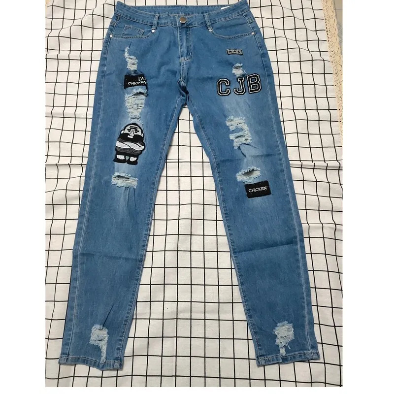 White Embroidery Jeans Men Cotton Stretchy Ripped Skinny Jeans High Quality Hip Hop Black Hole Slim Fit Oversize Denim Pants 240420