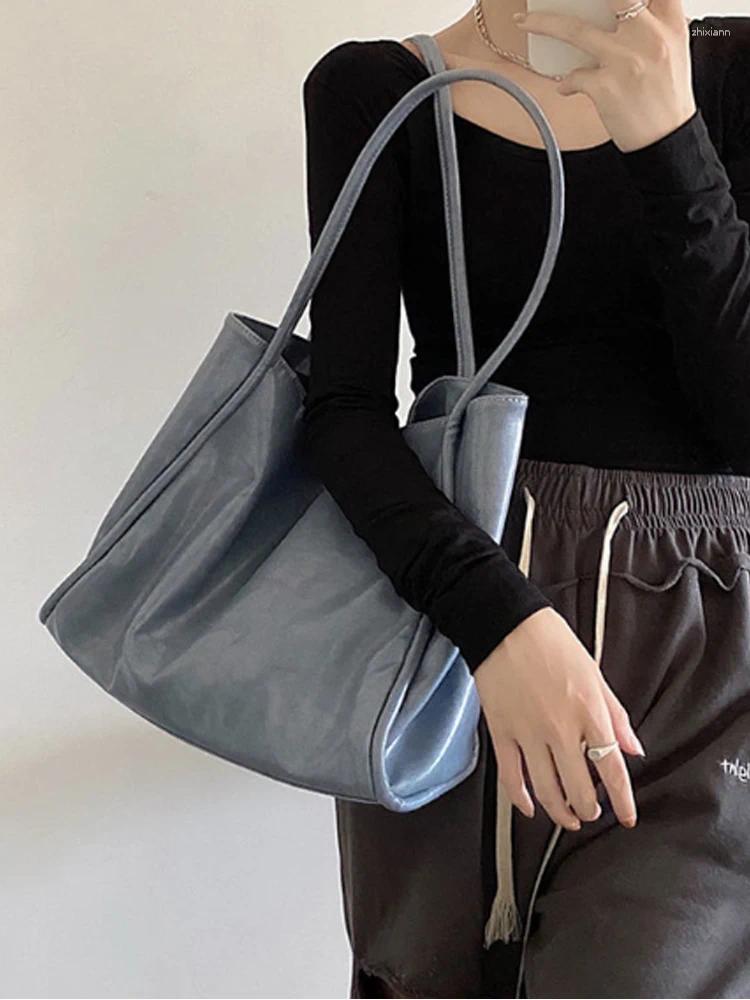 2025 NEW Evening Bags Large Capacity For Women In Glossy Handheld College Student Class Simple And Casual Underarm Shoulder zhanyishengli