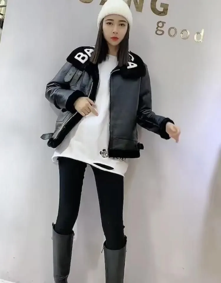 Women's Jackets Womens autumn and winter square neck new jacket antique casual lamb wool jacket lazy style young and loose Y250116LOXF