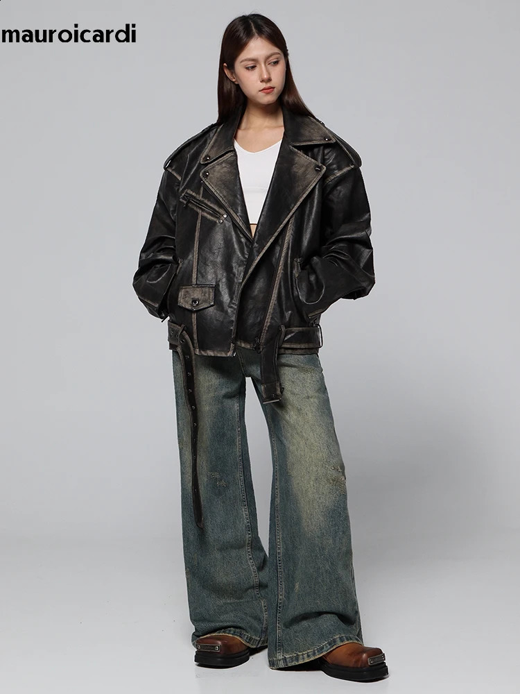 Mauroicardi Spring Cool Handsome Vintage Distressed Black Pu Leather Biker jacket Men Belt Zipper Loose Unisex Clothes 241122