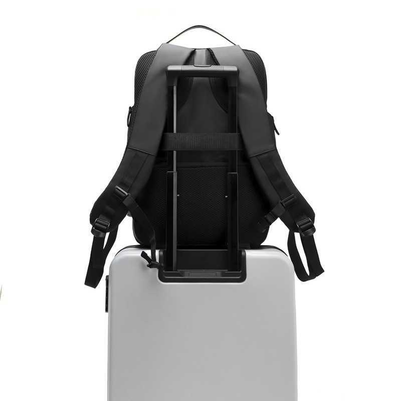 fashionable and trendy backpack for men large capacity waterproof travel bag business computer bag casual student backpack