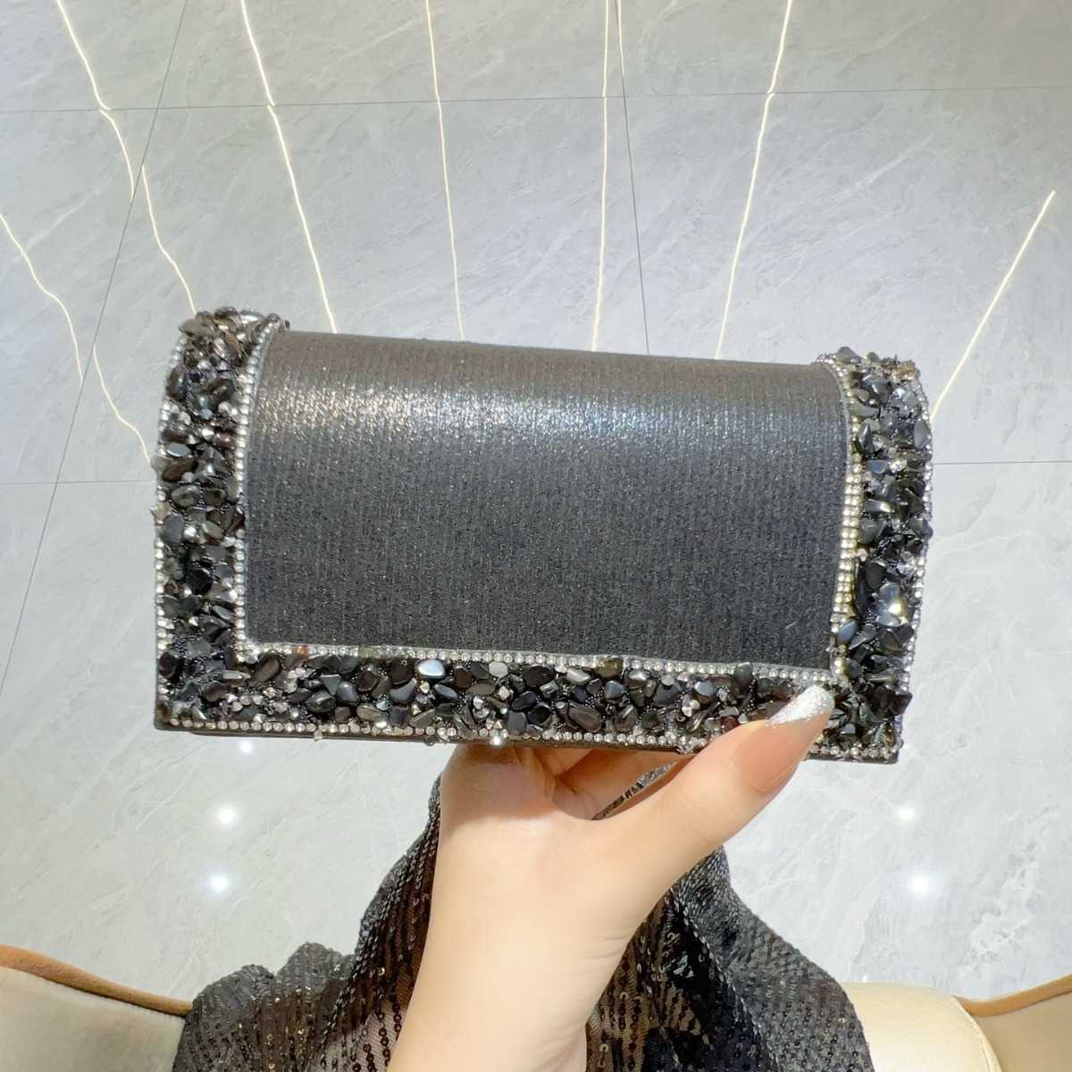 diamond encrusted handbag portable small handbag ladies luxury banquet bag single shoulder cross shoulder banquet bag 241122