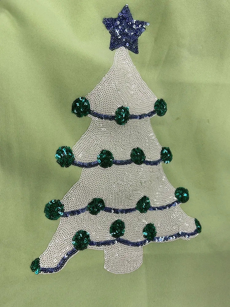 Sweet Christmas Tree Sequined Pleated Top Womens Sweatshirt 241121