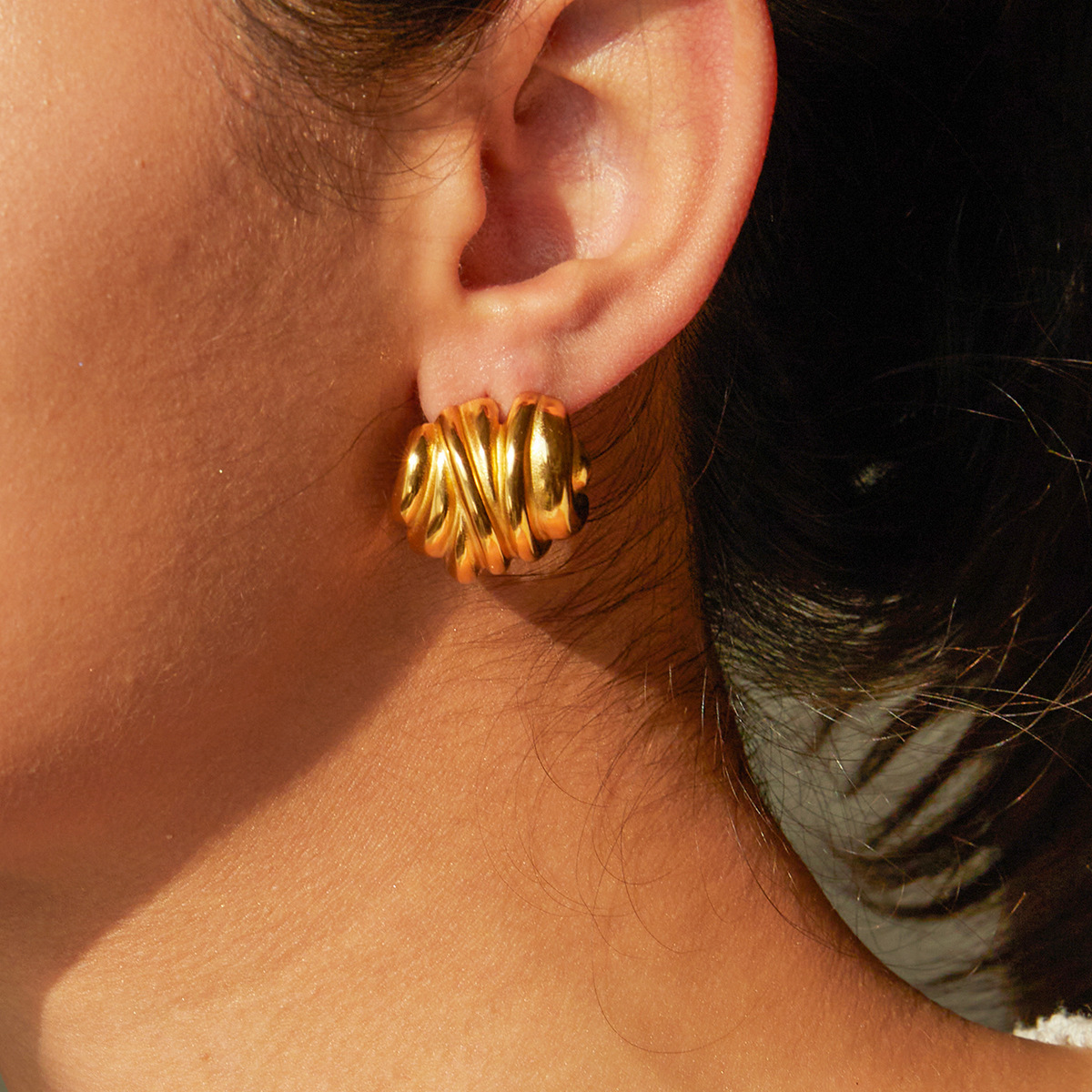 Designer Stainless Steel 18K Gold Earrings for Women Vintage Earrings Parties Wedding Gifts Factory Wholesale Customization of Logo