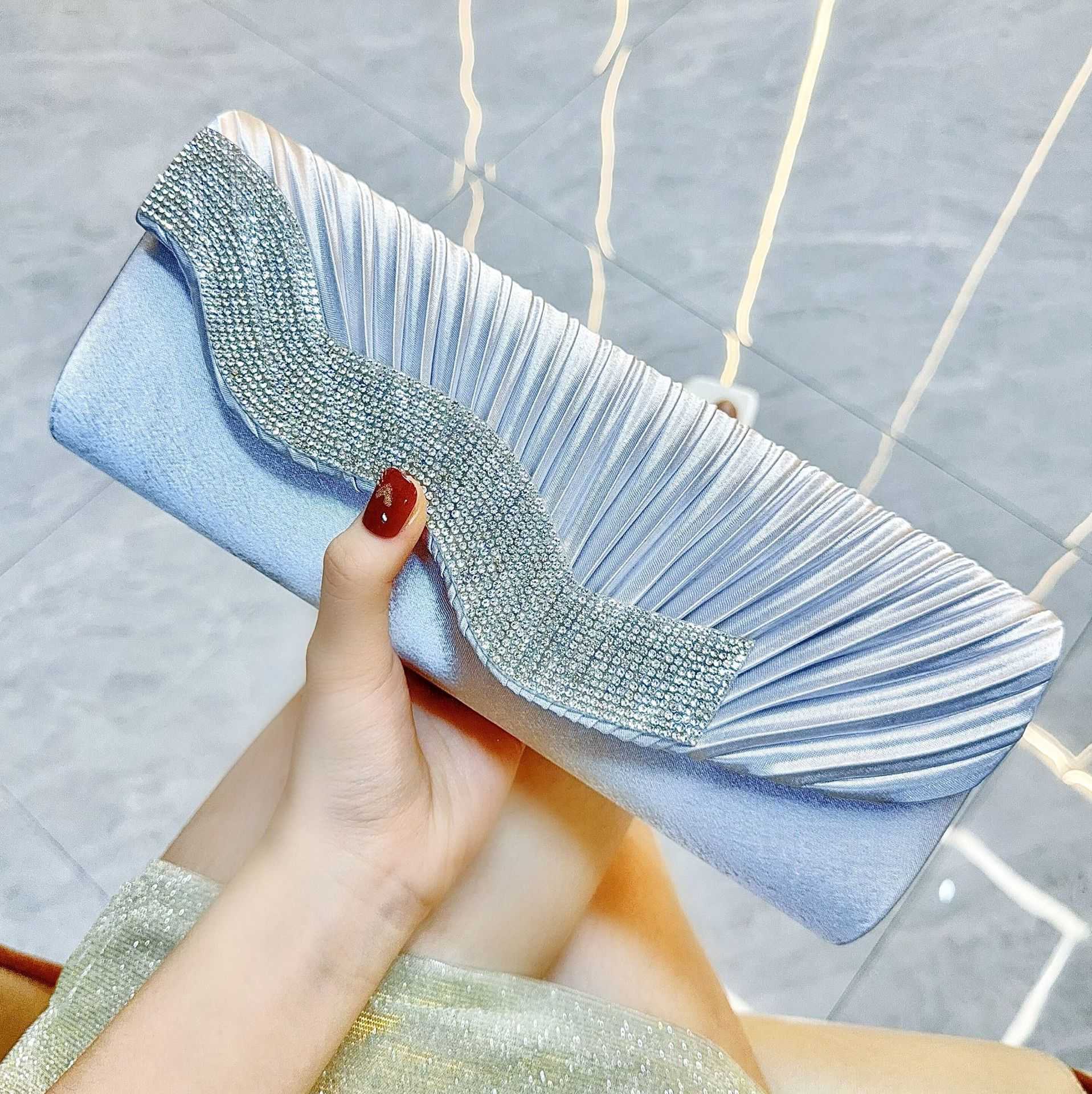 Celebrity Banquet Handheld Bag Silk pleated Diamond French Handheld Bag Single Shoulder Crossbody Banquet Bag 241122