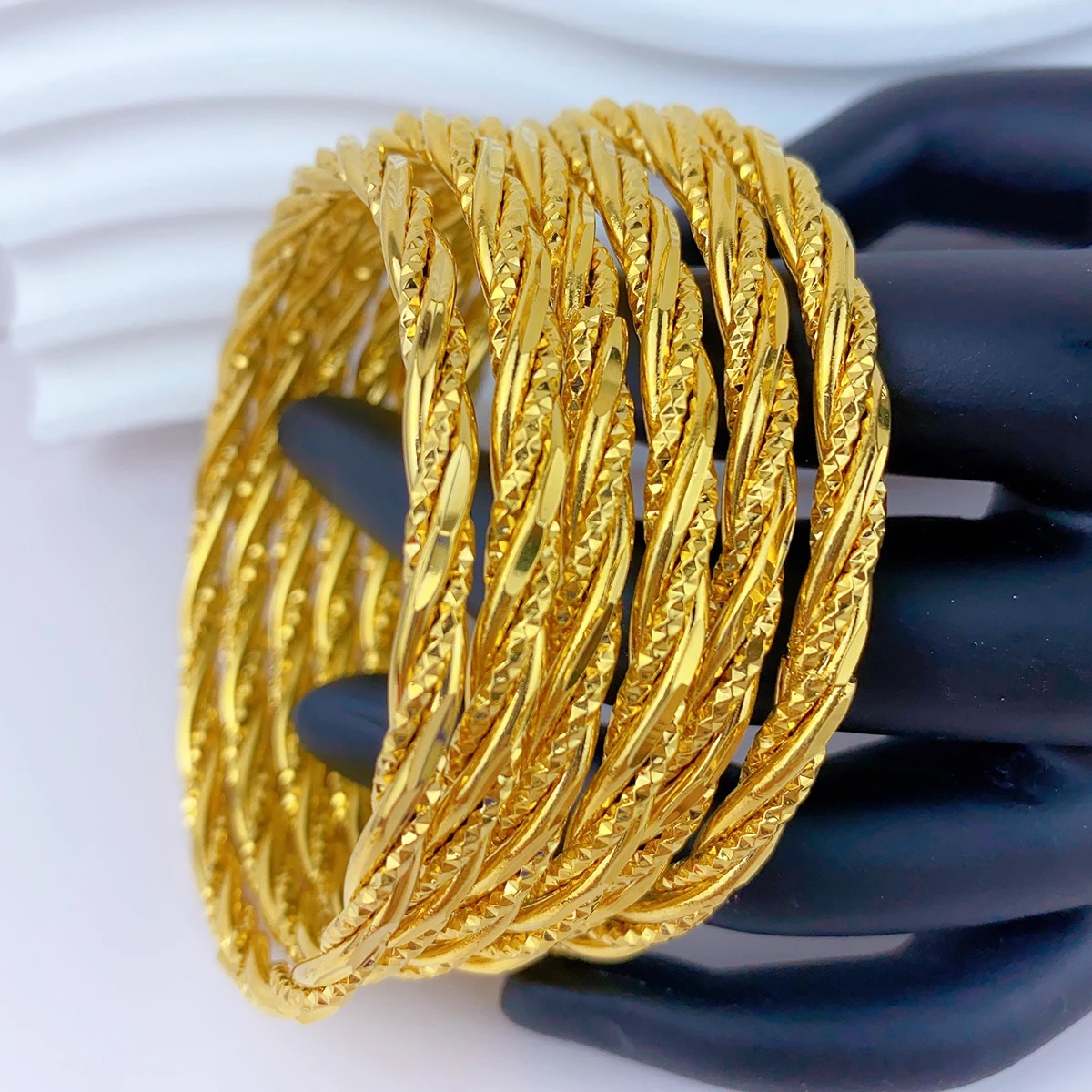 Dubai 24K Gold Color Bangle For Women African Jewellery Bracelets Brazilian Indian Wedding er Bracelets Gifts 62mm 241122