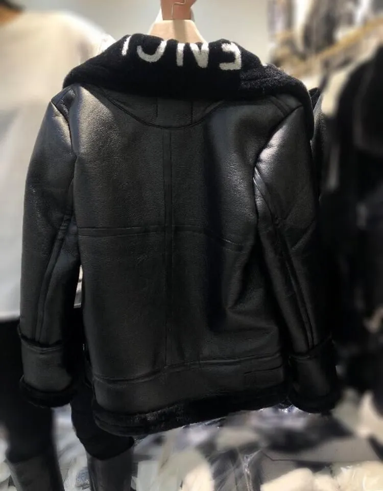 Women's Jackets Womens autumn and winter square neck new jacket antique casual lamb wool jacket lazy style young and loose Y250116LOXF