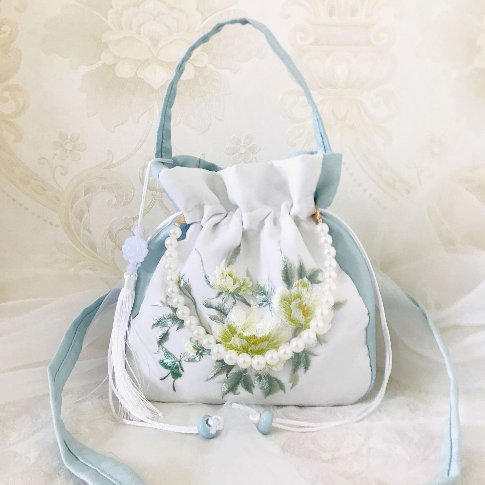 New Yunzhi Qi trend Shining Hanbok Retro Diagonal Cross Pearl Embroidery leisure Bag Chinese Drawstring Handbag Designer Bag