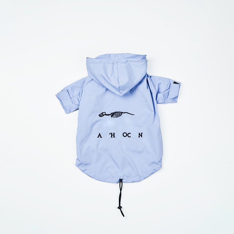 Dogs Clothing et Designer Apparel Warm Pet Coat Embroidered Cloth Dog Supplies Windbreaker Raincoats Free shipping