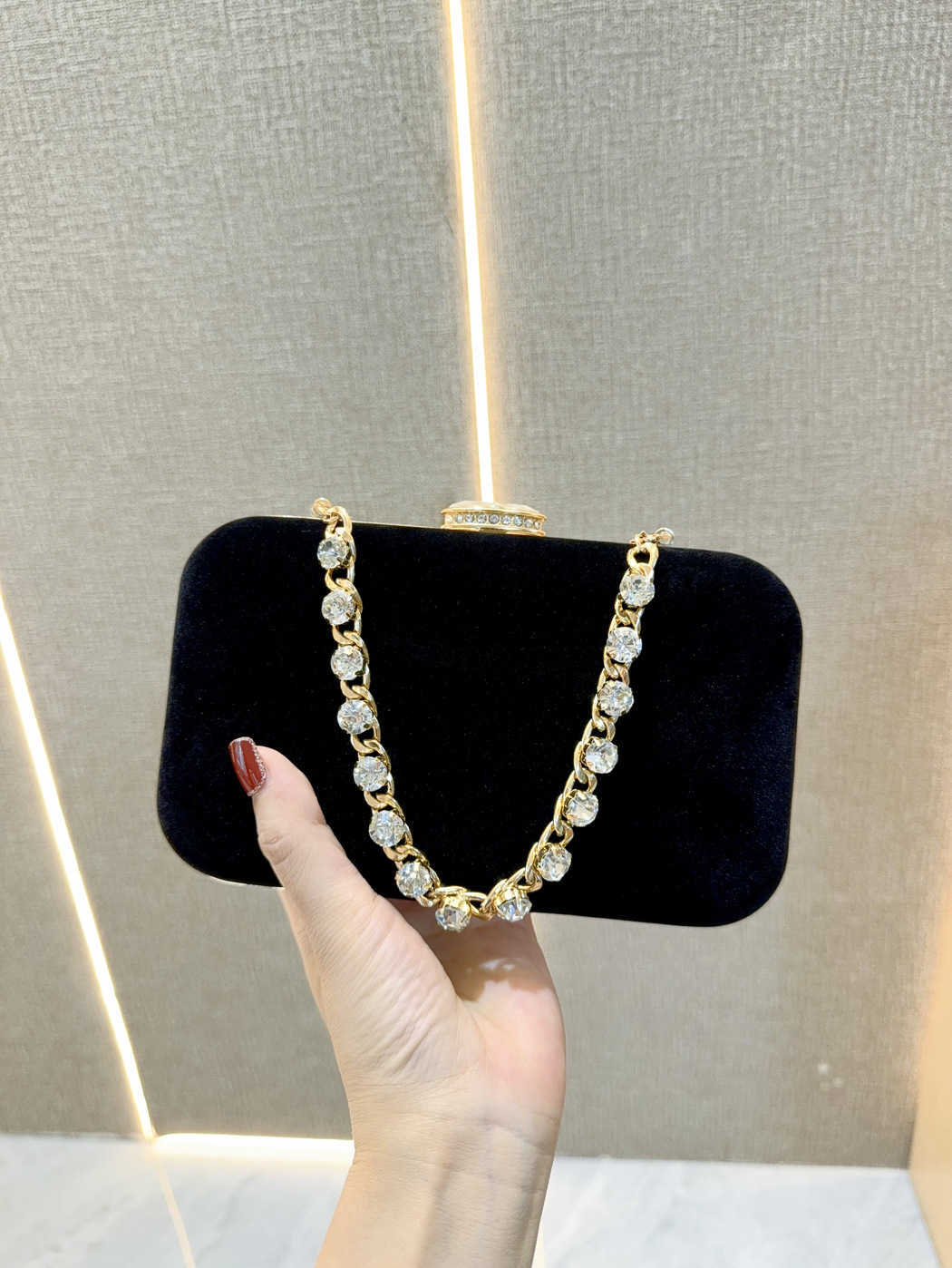 New Evening Dress Handheld Bag with Diamond Plush Face Bag for Celebrities and Cheongsam Banquet Bag for Women Handheld Crossbody Bag
