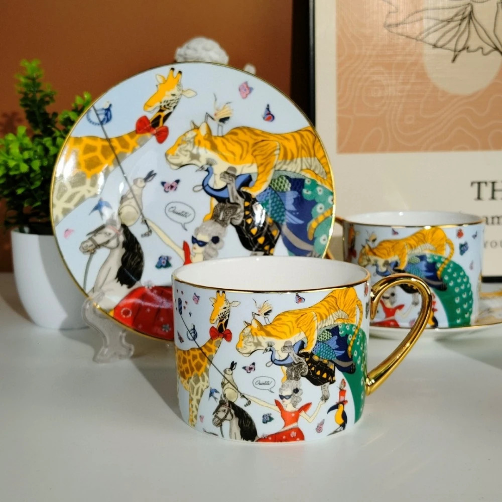 2-Piece European Porcelain Selected Circus Gold-Painted Gift Box Packaging 210Ml Coffee Mugs Tea Cup Set Mug