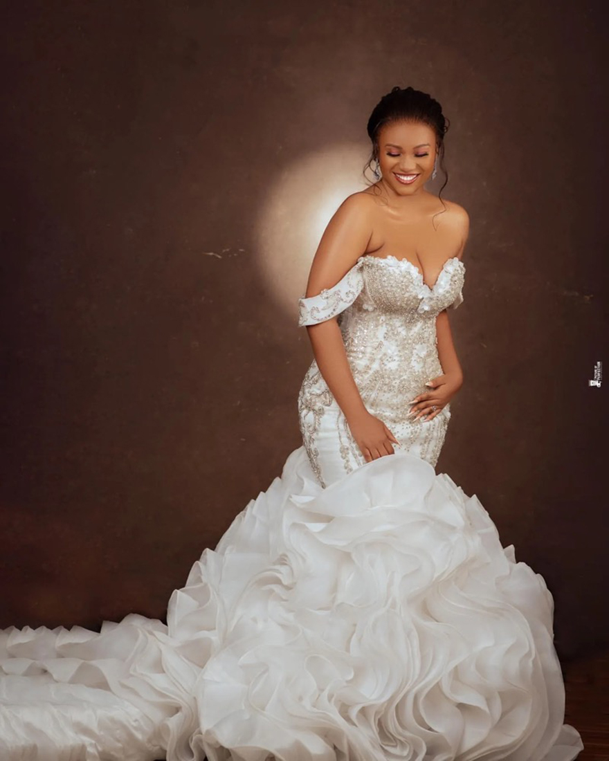 Aso Arabic Ebi Plus Size Ivory Mermaid Wedding Dresses Lacefull Wers Crystals Beaded Sweetheart Bridal Gowns Dresss