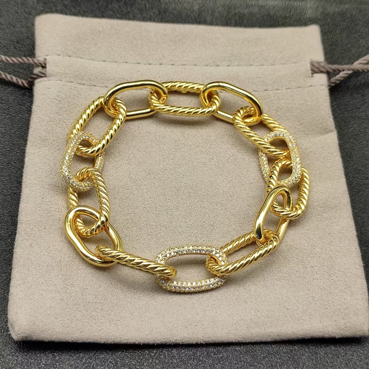 Designer Davidlys Bangle Bracelet Niche designer bracelet K gold buckle chain classic punk silver interlocking luxury davidlys yurmanly 633