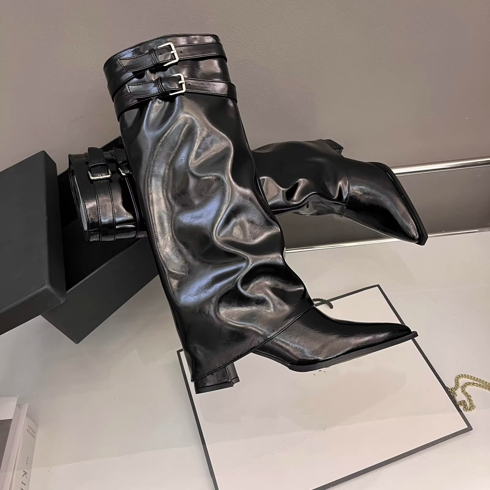 2025 new Fashion Pointed Toe Ladies Long Western Booties Female Designer Footwear Modern Women Knee High Boots With Heels Shoes