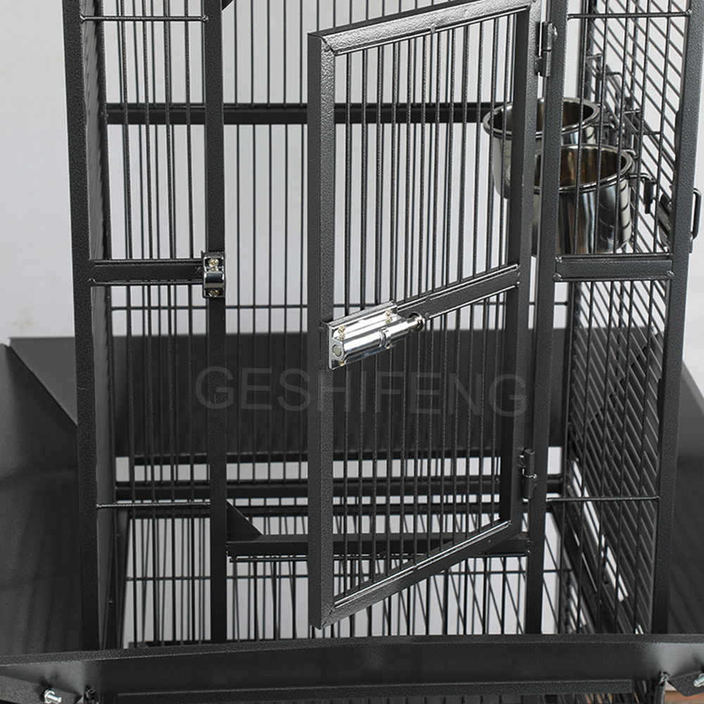 Chinese manufacturers Wrought Iron Large Flight Bird canary Cage Removable Large Bird Cage