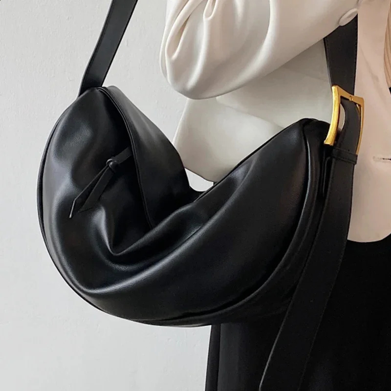 Puffy Bag, Half Moon - Stylish Black Faux Leather Shoulder Bag Medium, hot Trendy Armpit Crossbody Women, Lightweight for Daily Use
