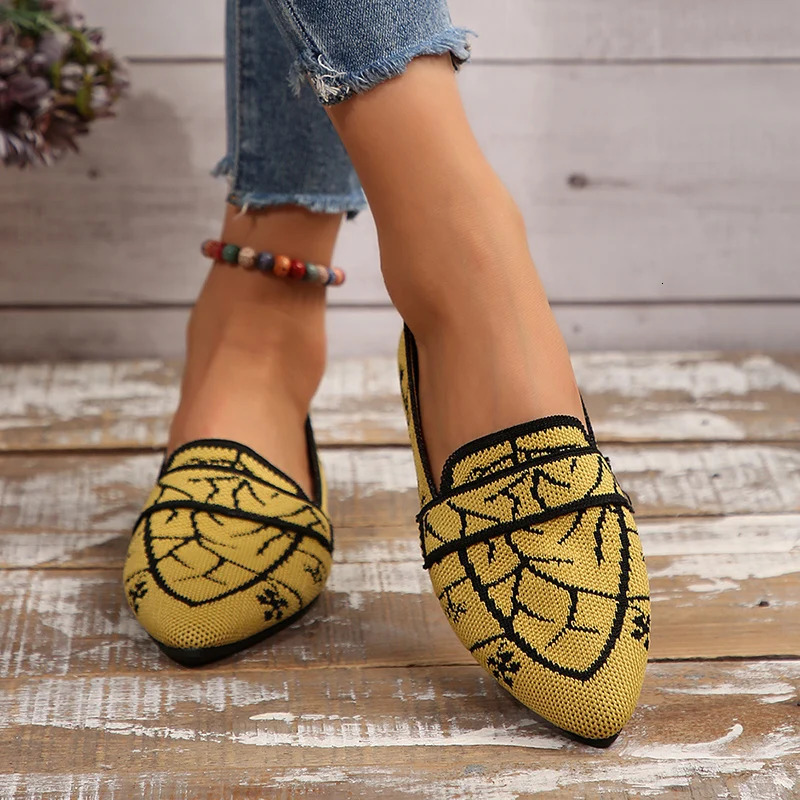Womens Chinese Style Breathable Knitted Flats 2025 Spring Bamboo Embroidery Flat Loafers Woman Slip On Pointed Toe Casual Shoes 241122