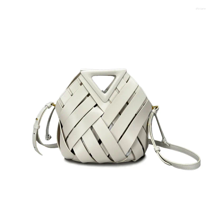 2025S designer Vintage Drawstring Women - Retro Triangle Woven Leather Crossbody Shoulder Bag Handbag shoulder women bag crossbody bag