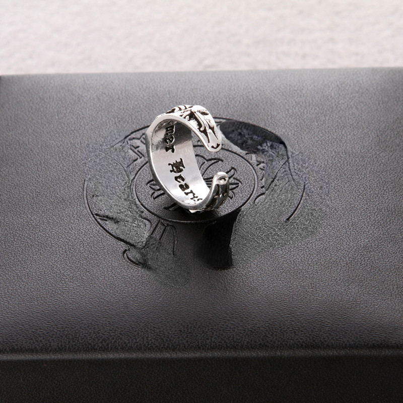 New Retro Silver Minimalist Ring for Hipster Parties