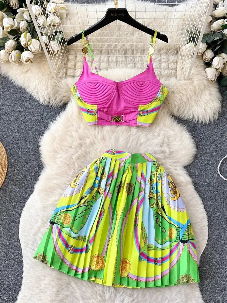 Summer Holiday Baroque Two Piece Set Women Short Spaghetti Strap Simple Metal Crop Top Chain Print Mini Pleated Skirts Suit 240415