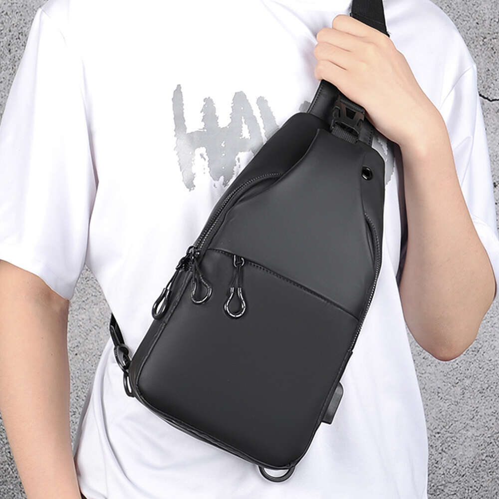 Men Cross body Shoulder Sg Backpack Chest Bag with USB Charge Port Nylon Fashion Motorcycle Rider Male Messenger Side Bags