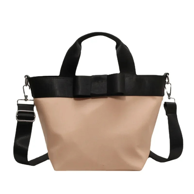 New leisure nylon fabric sewing thread portable shoulder fashionable trend simple crossbody bag solid color large capacity designer handbag