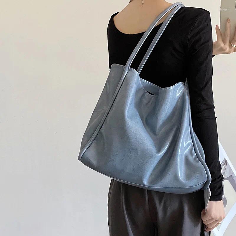 2025 NEW Evening Bags Large Capacity For Women In Glossy Handheld College Student Class Simple And Casual Underarm Shoulder zhanyishengli