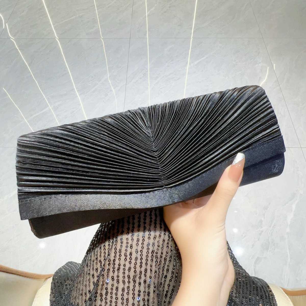 new pleated handbag for socialites highend banquet fashion handbag one shoulder crossbody and dinner bag