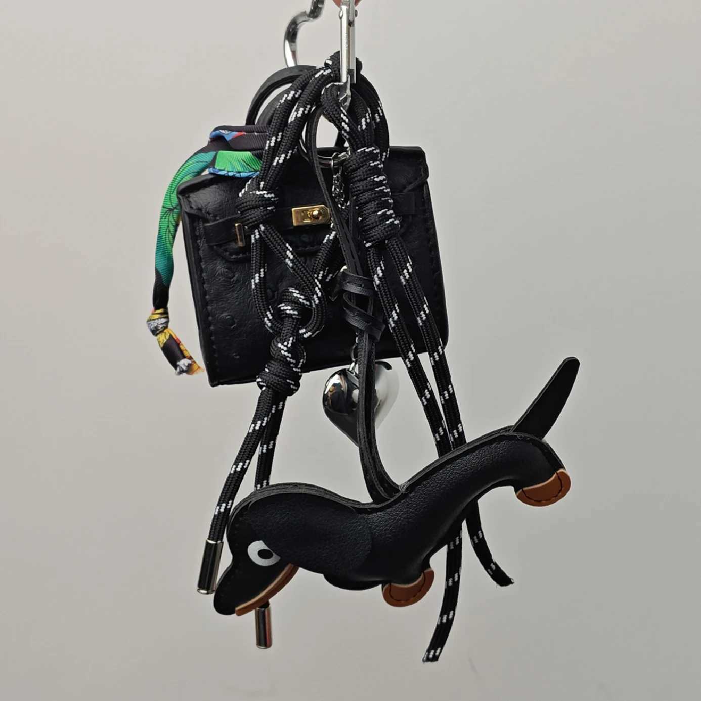 24 new types of super complex bag pendants Versatile bag pendants three best matching hanging ropes and fashionable key pendants Y241121